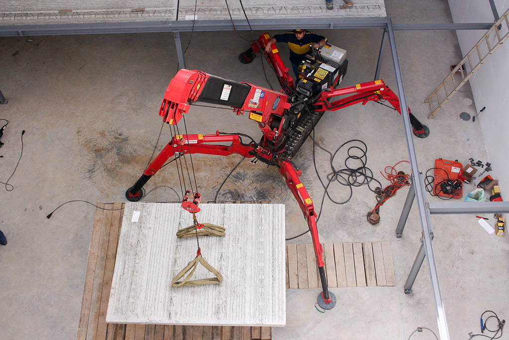 Unic Truck Mounted Cranes For Sale in Australia